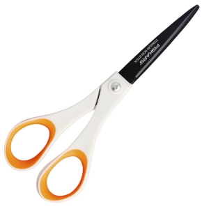 Nożyczki uniwersalne Fiskars Titanium Non-stick 18 cm