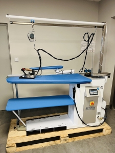 Stół prasowalniczy BATTISTELLA ANDROMEDA MAX VAP WITH LIGHT