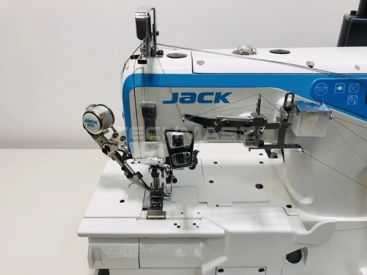 JACK-W4-UT-01GBX356 (6).jpeg