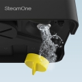 SteamOne-SteamCube--steamer-do-ubran-z-korpusem-ze-stali-nierdzewnej-i-czarnego-tworzywa-w-nowoczesnym-wykonczeniu-soft-touch.-System-antywapienny.-Podstawa-steamera-z-korkiem-spust2u-wody.jpg