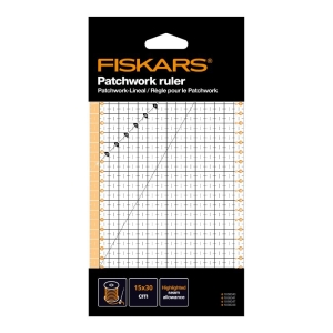 Linijka do patchworku i quiltingu Fiskars 15 x 30 cm