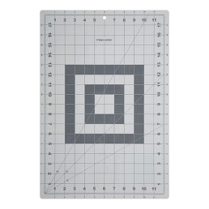 Mata podkładowa FISKARS 45x30cm gr. 2mm