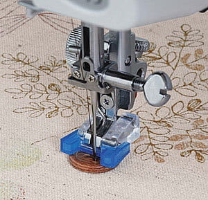 STOPKA DO PRZYSZYWANIA GUZIKÓW