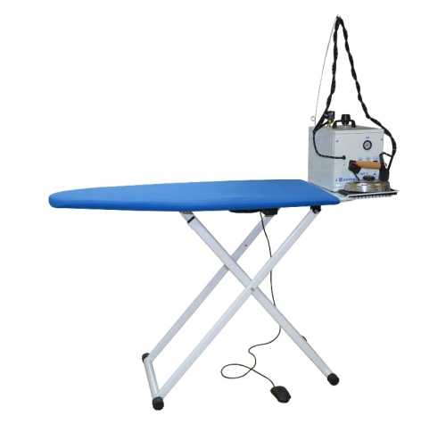 STÓŁ PRASOWALNICZY ROTONDI MINI 9 Z WYTWORNICĄ 5 L I ŻELAZKIEM.JPG