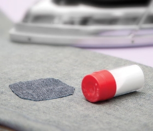 PROSZEK TERMOPRZYLEPNY W APLIKATORZE