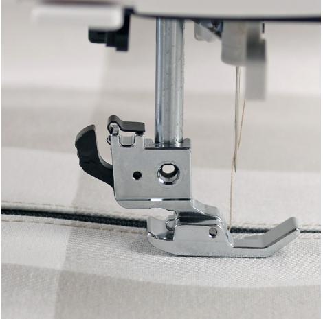 janome-660806008-uchwyt-matic-szybkomocujacy-stopki-Janome.jpg