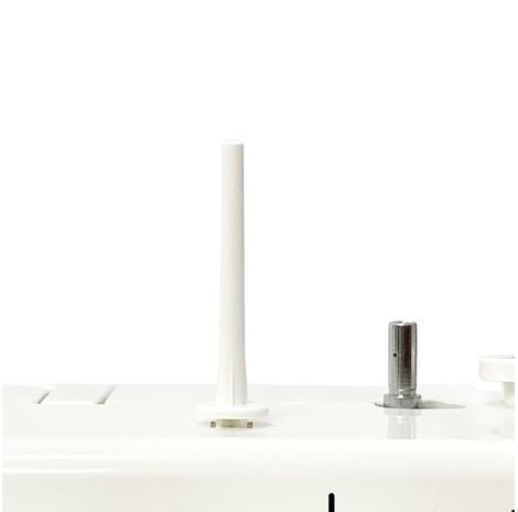 janome-625031500-trzpien-na-nitke.jpg