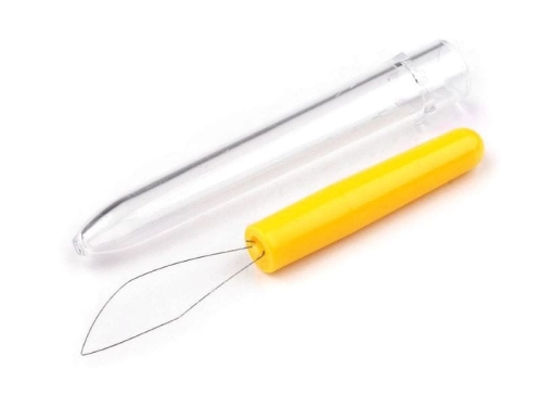NAWLEKACZ-NICI-ETUI.jpg