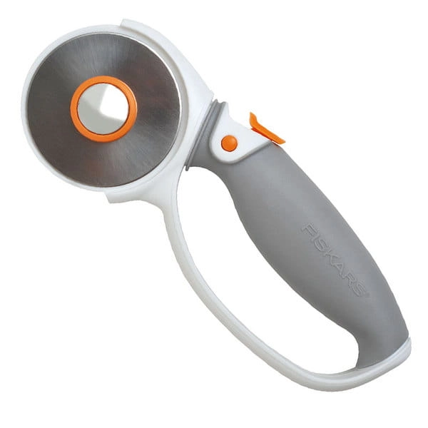 nóż-krążkowy-60mm-z-tytanowym-ostrzem-fiskars.jpg