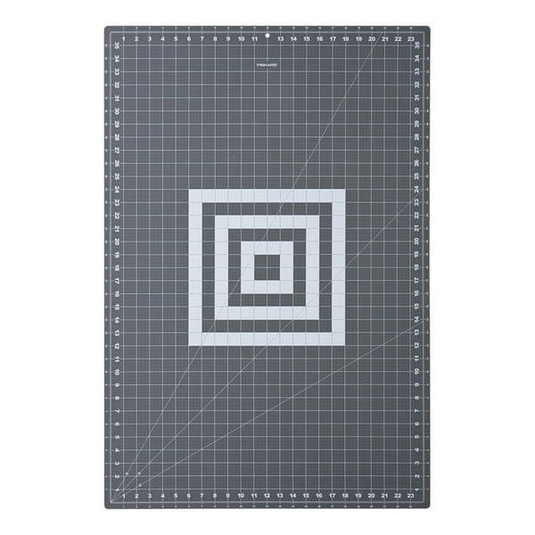fiskars-mata-podkladkowa-90x60-2.jpg