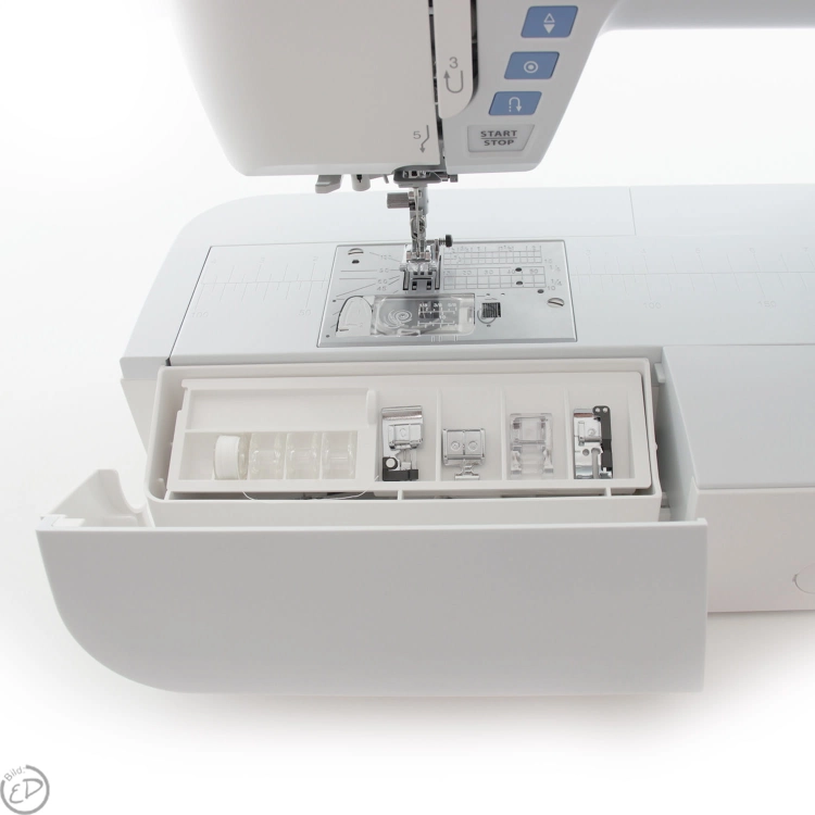 JANOME_SKYLINE S3_5 lat.jpg
